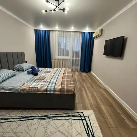 Cosy flat in the city center Aktobe Exterior photo