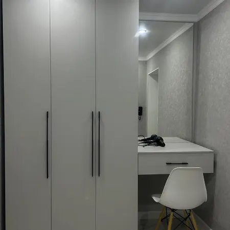 Cosy flat in the city center Aktobe Exterior photo